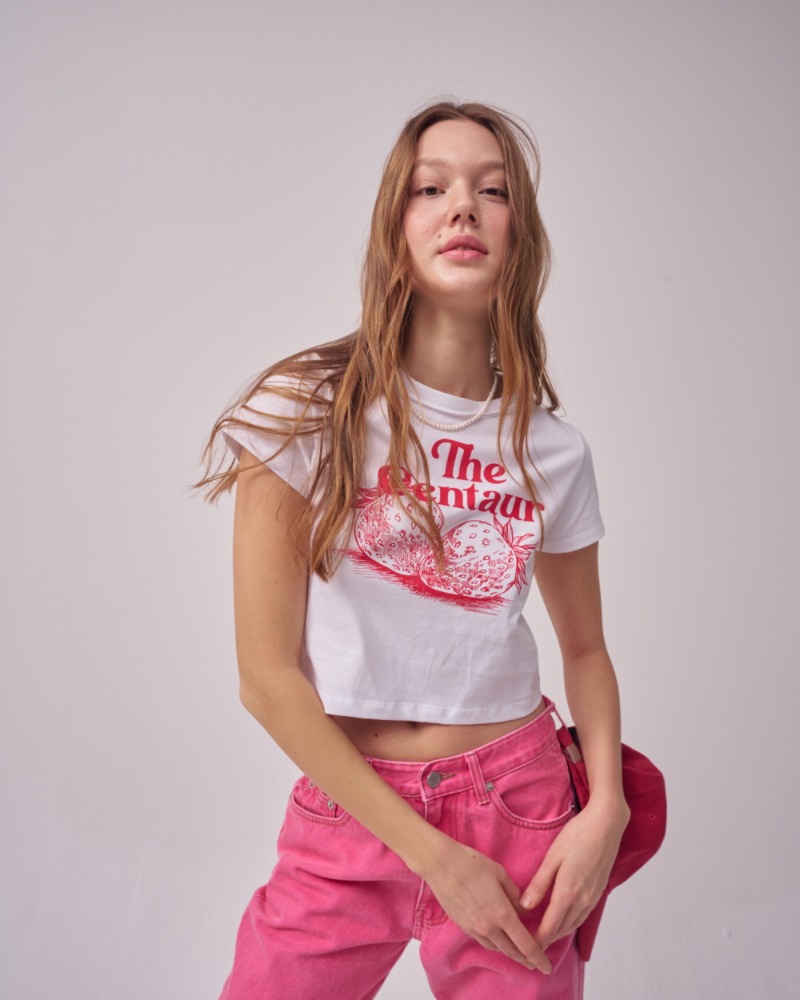 [TC22SSTOP16WH] STRAWBERRY CROPPED TSHIRT [WHITE]